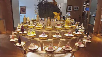 GUERLAIN FLAGSHIP STORE IN PARIS - A Peek Upstairs